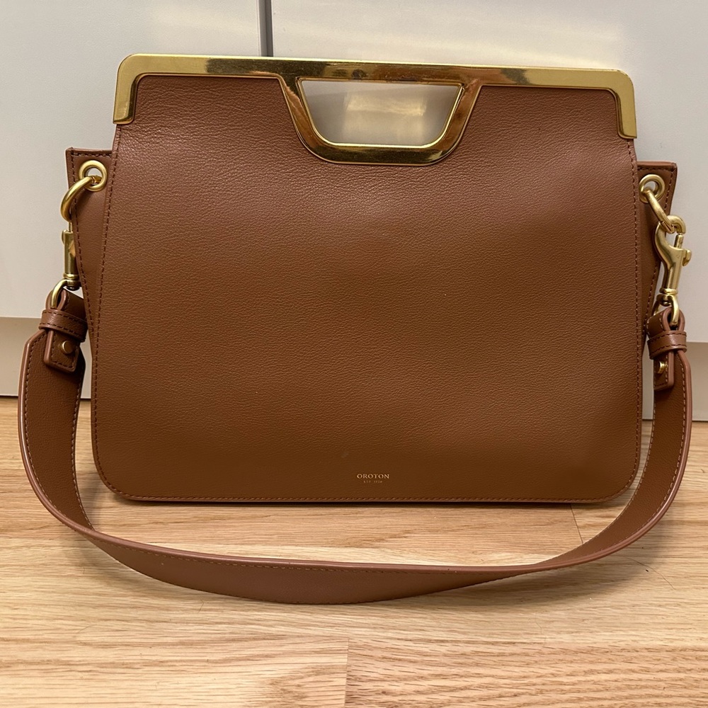 Oroton Coco clutch, leather, Pecan
